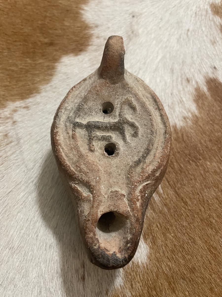 Roman Terracotta Oil Lamp – Stylized Animal Design-photo-2