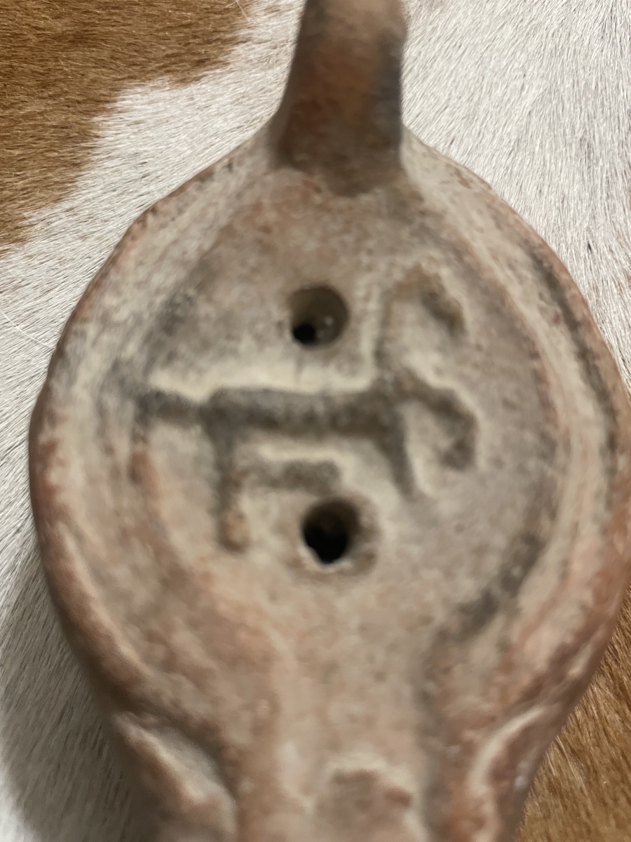 Roman Terracotta Oil Lamp – Stylized Animal Design-photo-3