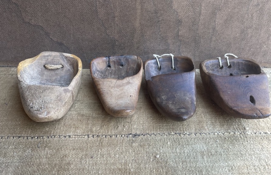 Quatre doigtiers de moissonneur – Art populaire rural-photo-2