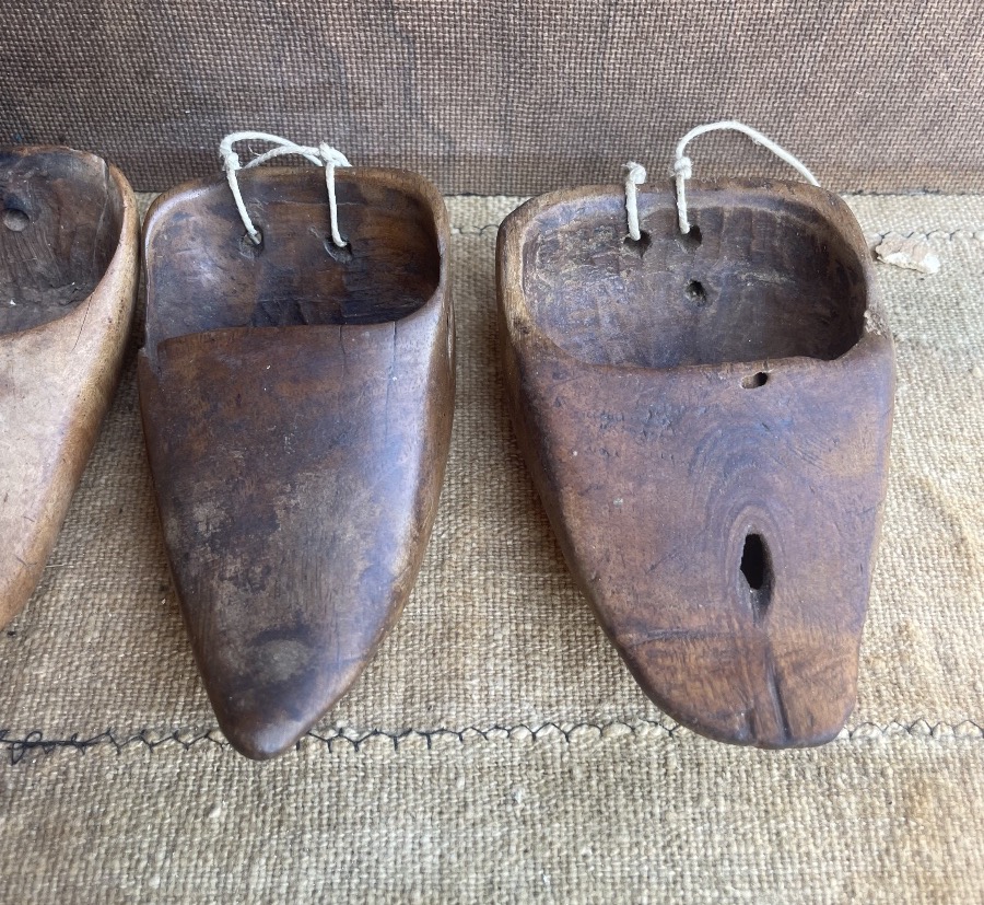 Quatre doigtiers de moissonneur – Art populaire rural-photo-1