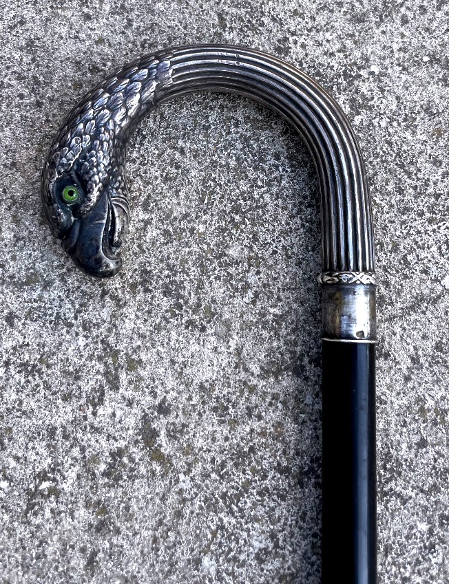 Antique Walking Stick With An 800 Silver Pommel – Parrot Head – Ebony Shaft