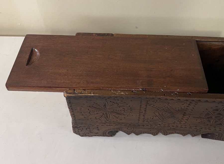 Monoxyle Lacemaker's Box – Velay Folk Art – 19th Century-photo-8