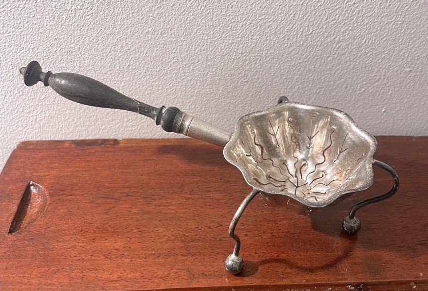 Small Solid Silver Tea Strainer – Henri Soufflot – Minerva Mark – 19th Century