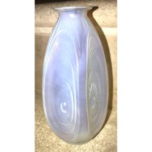 Vase En Verre Opalescent marqué Sabino Paris 