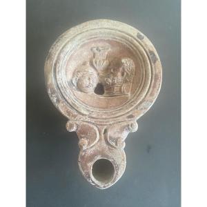 une authentique lampe à huile epoque romaine en très bon état