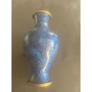 A Cloisonné Enamel Vase On Bronze, China, Early 20th Century