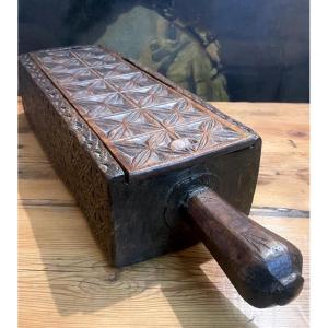 Important Monoxyl Lace-making Kit – Velay, Haute-loire