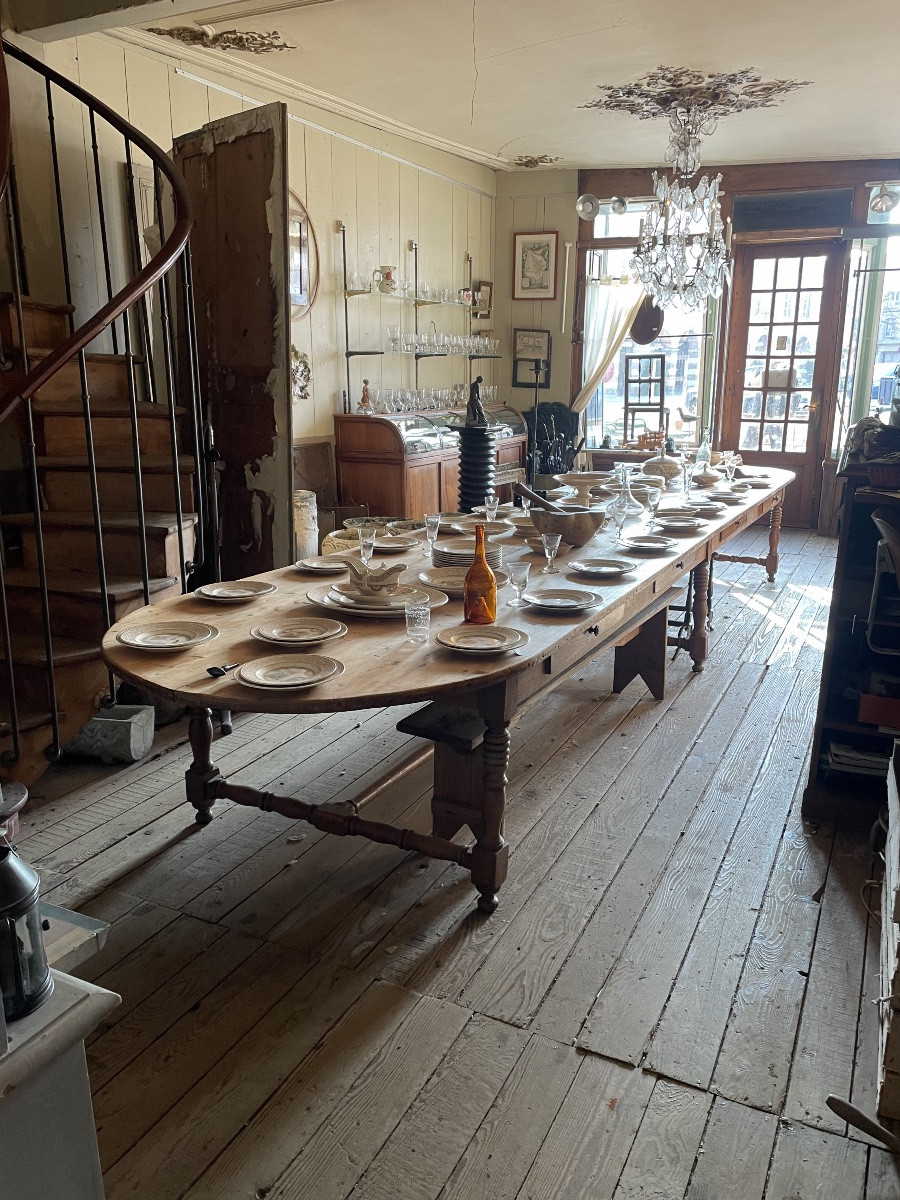 Very Large Religious Community Table: 5.5m X 1.2m.