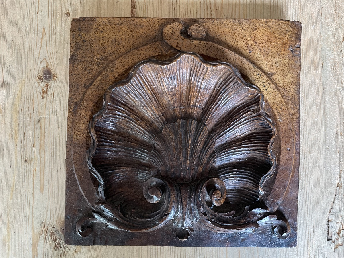 Panneau sculpté en noyer XIXe 