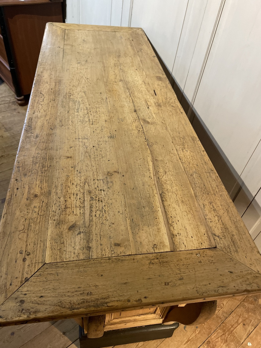 19th Century Shop Counter -photo-1