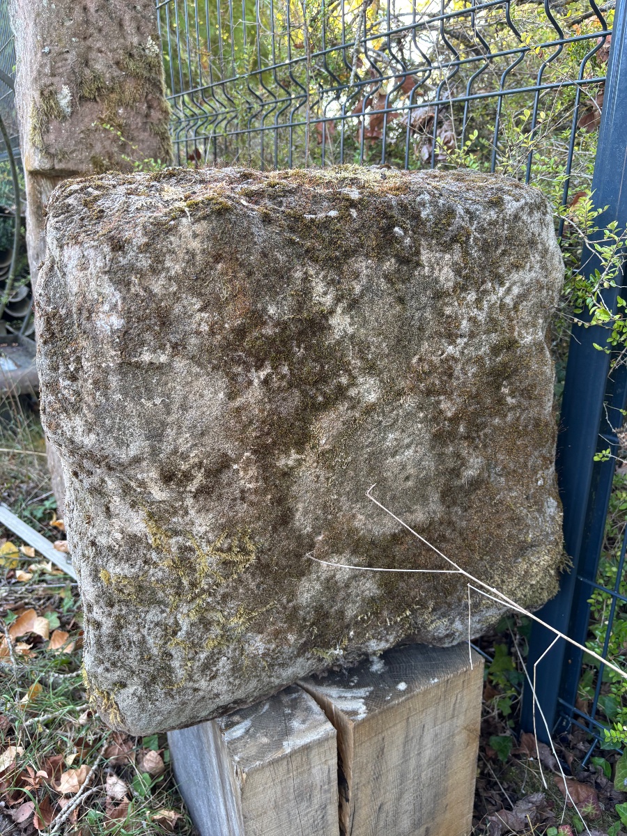 Niche en pierre -photo-1