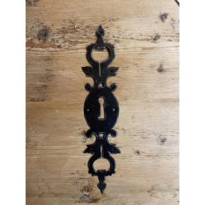 Grande entrée de serrure XVIII eme siècle en fer forgé 