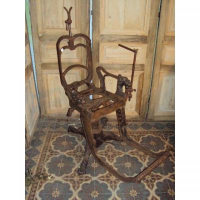 Fauteuil De Barbier