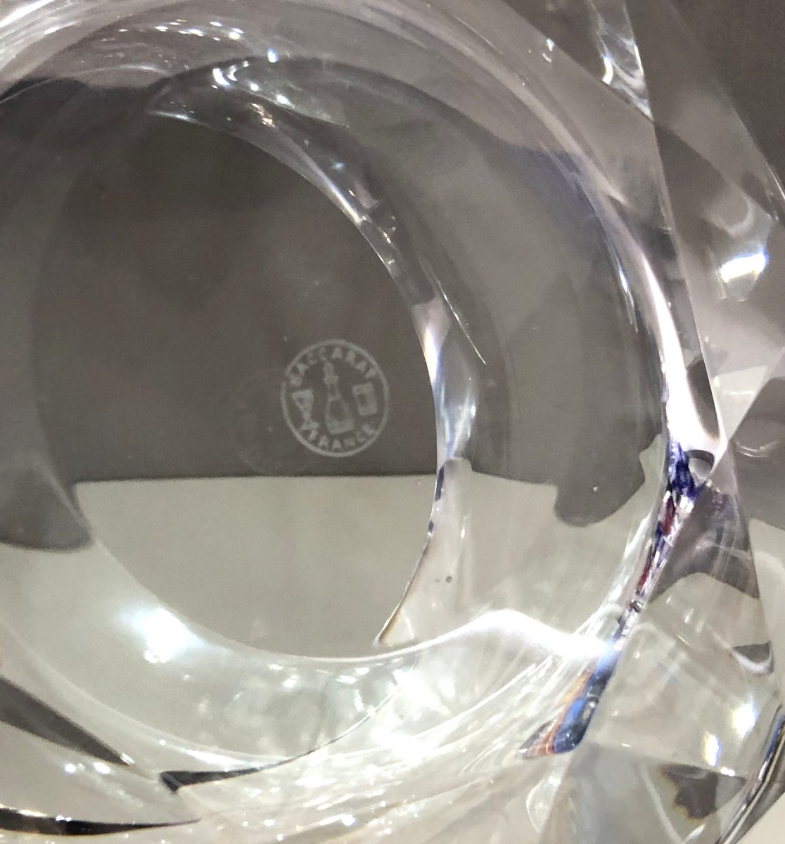 coupe à fleurs / centre de table en cristal de BACCARAT signé, modèle DIAMANT-photo-3