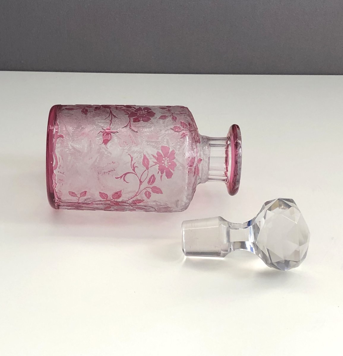 Old Crystal Perfume Bottle By Baccarat Model Eglantier-photo-7