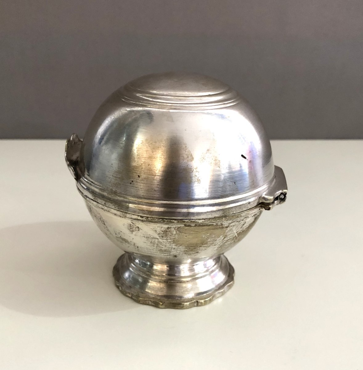 Old Silver-plated Metal Sponge/soap Ball From The 18th Century-photo-4