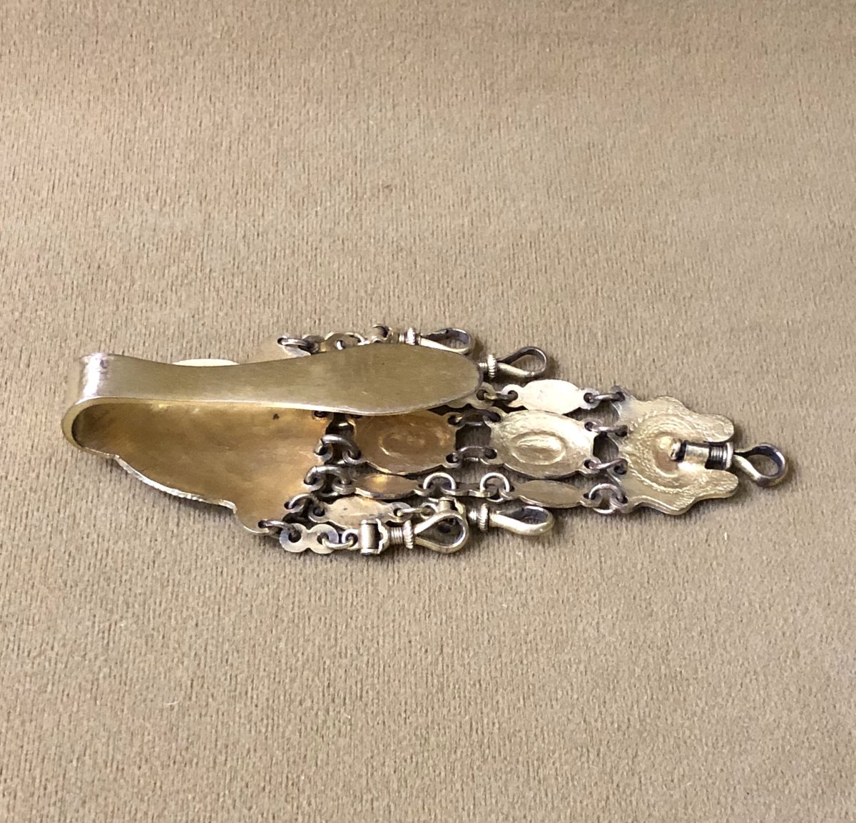 ancienne chatelaine / clavet en pomponne XVIII ème-photo-3