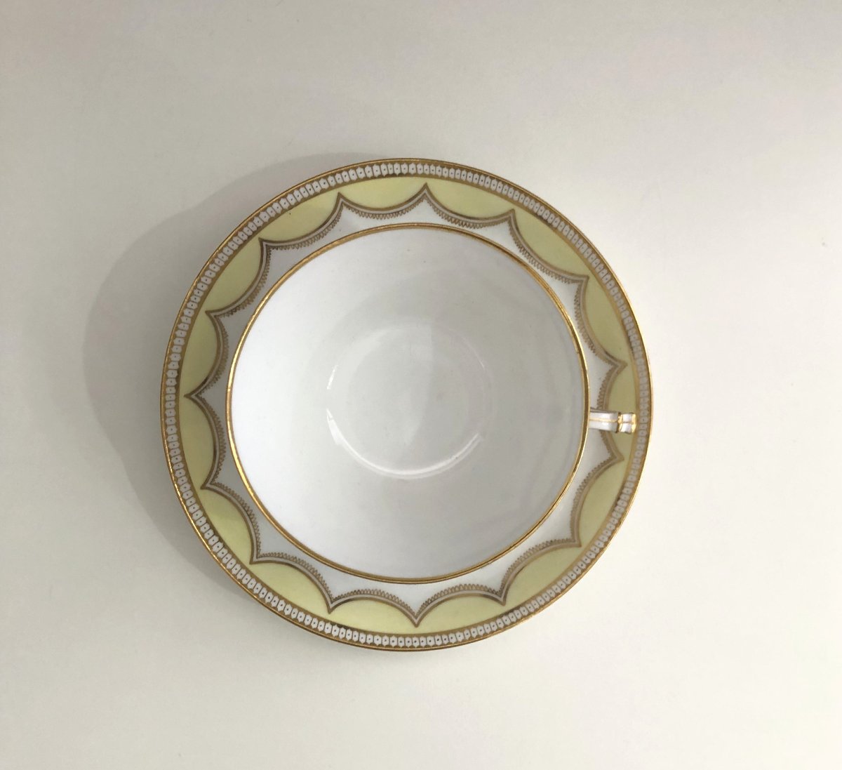 ancienne tasse en porcelaine de SEVRES datée 1855 XIX ème-photo-3