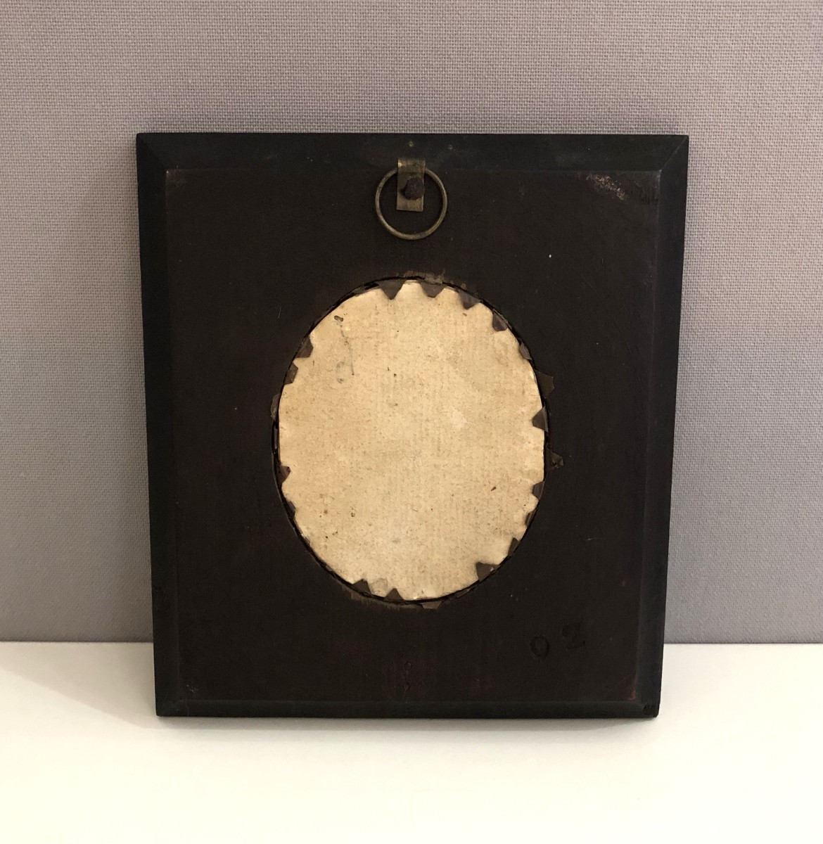ancienne miniature peinte sur ivoire d'époque 1er Empire, portrait de jeune femme au diadème-photo-1