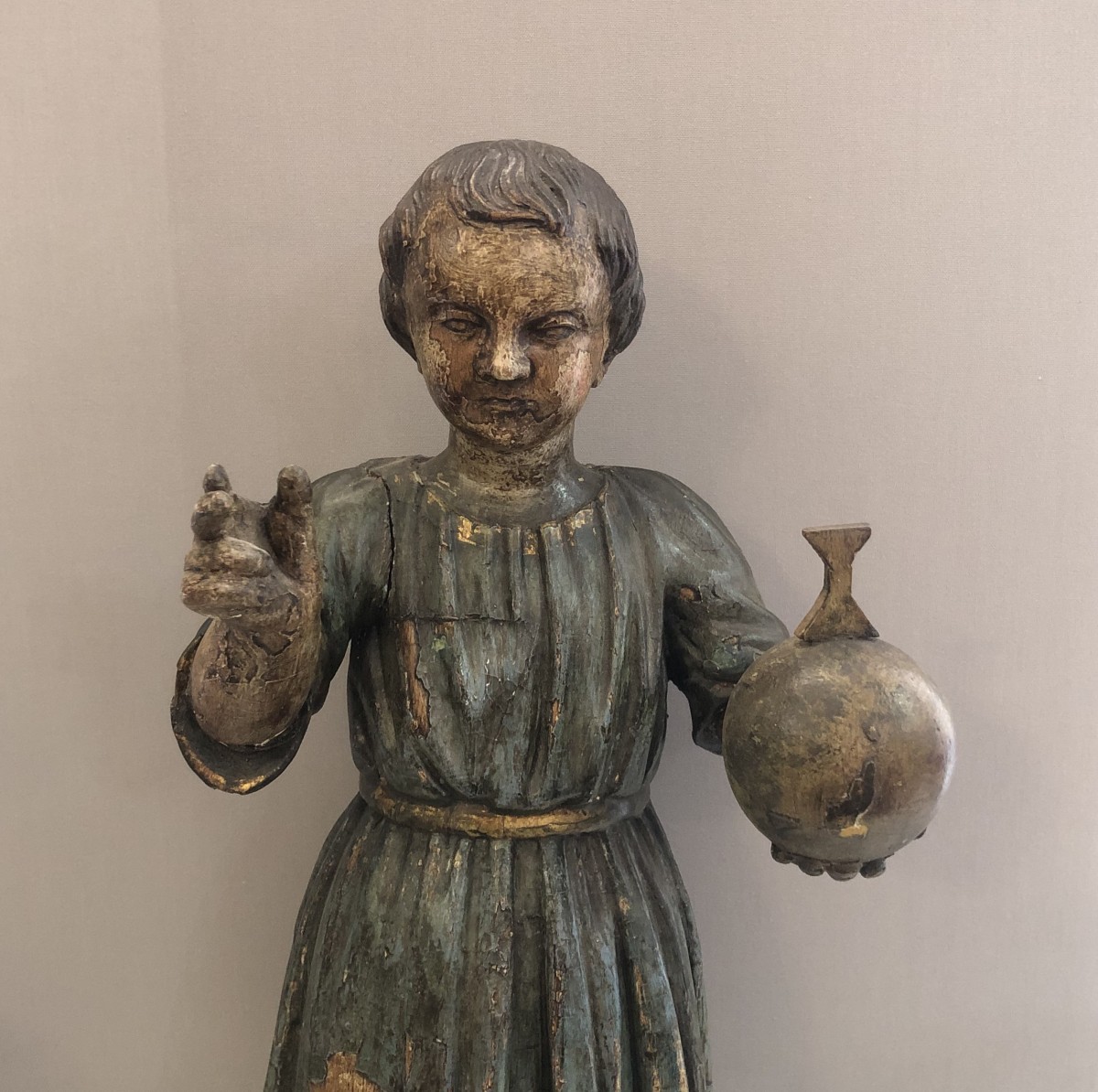 Ancienne sculpture polychrome XVIII ème - statue en bois sculpté ENFANT JESUS DE PRAGUE 50 cm-photo-2