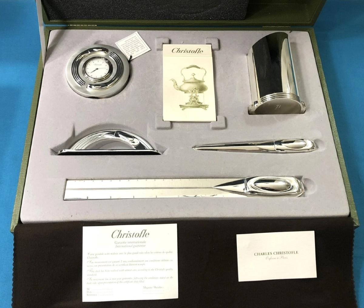 Nécessaire de bureau CHRISTOFLE en métal argenté