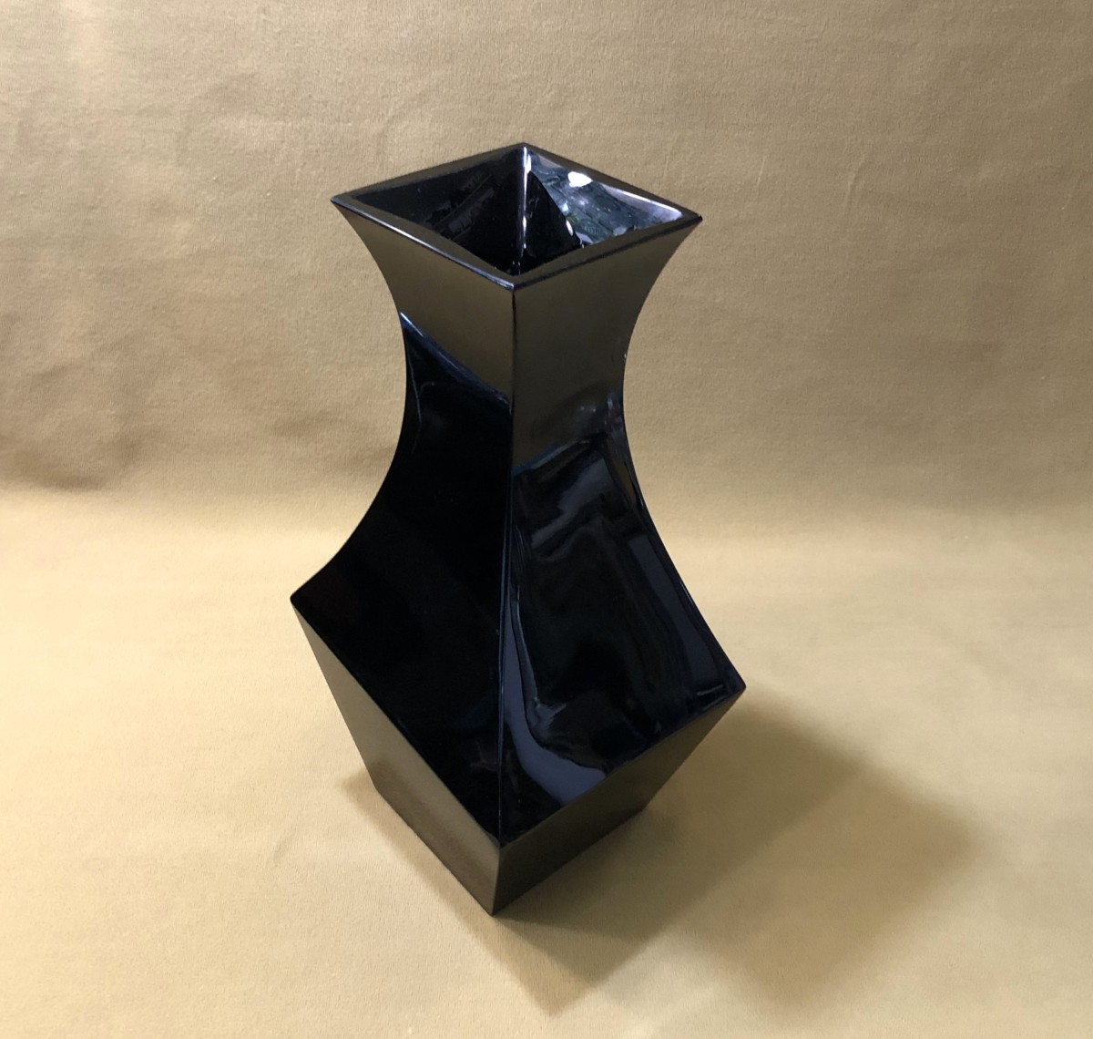 Baccarat - Asymmetrical Black Crystal Vase Stamped - 27 Cm-photo-4