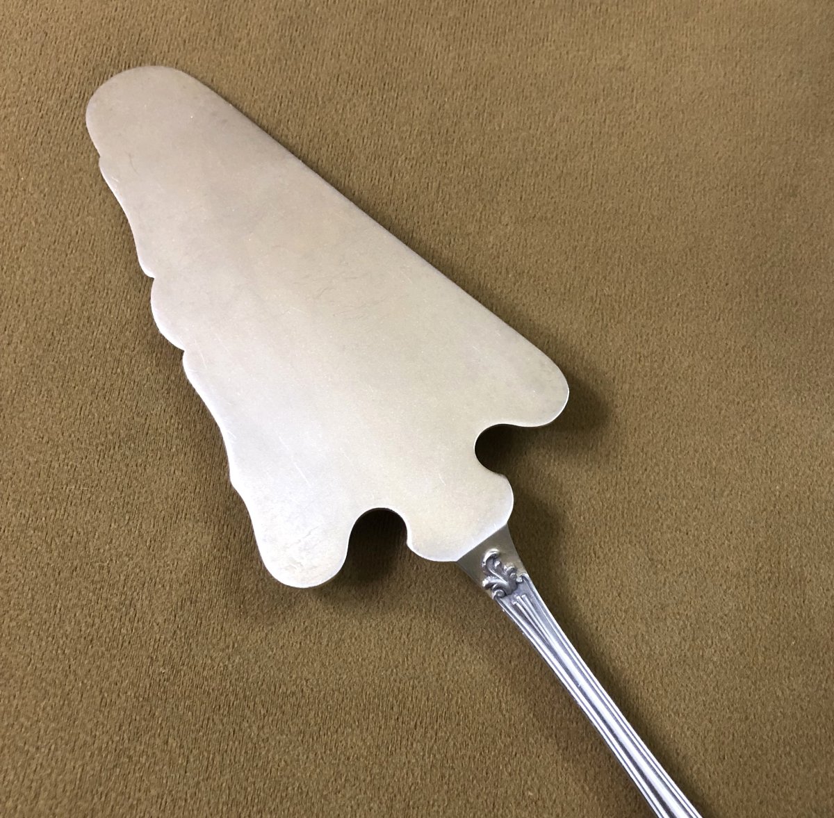 Ravinet d'Enfert - Minerve Solid Silver Pie Server - Rocaille Model-photo-4