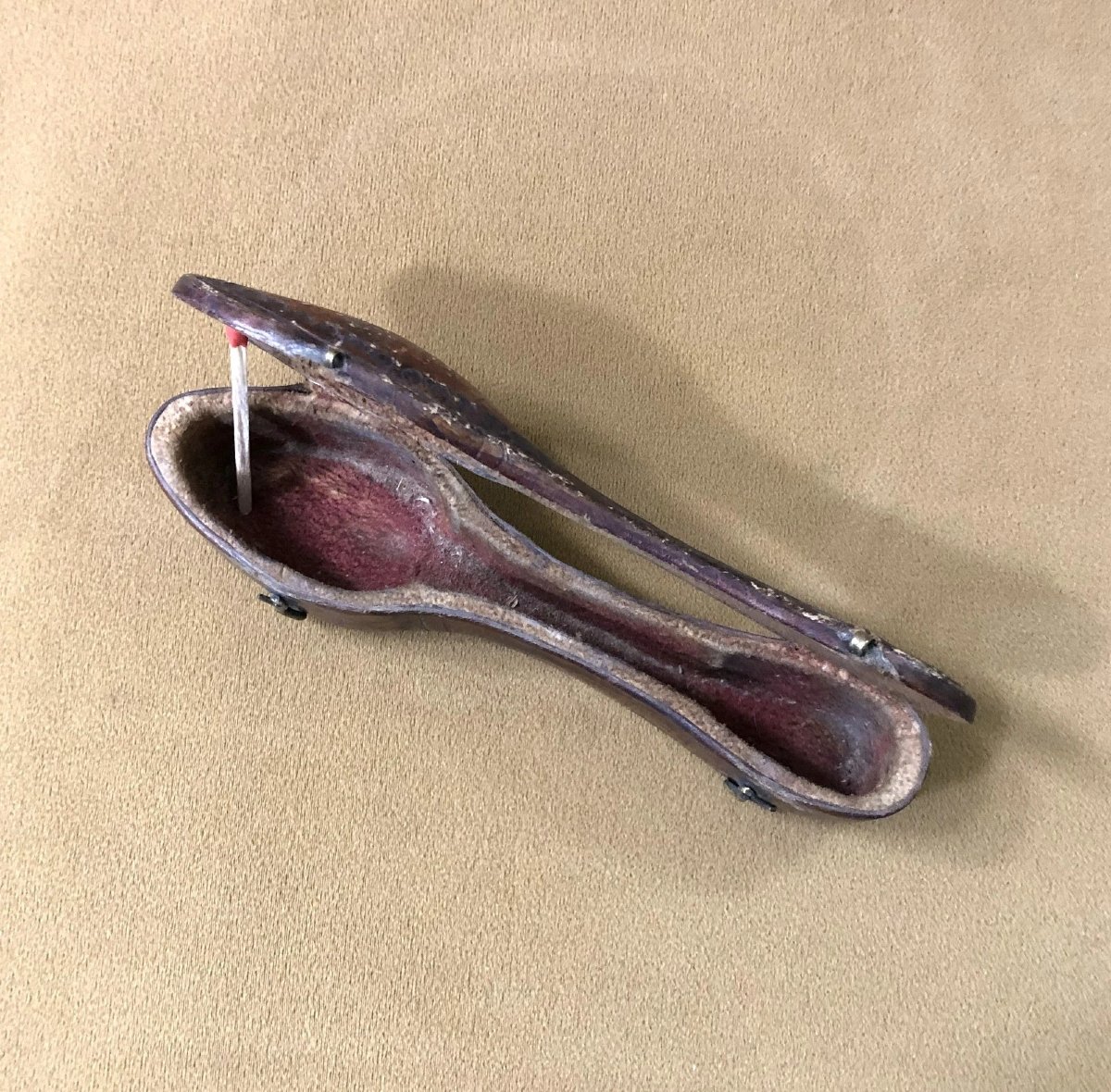 Old Leather Shaped Case For Small Solid Silver Spoons, 18th Century-photo-2