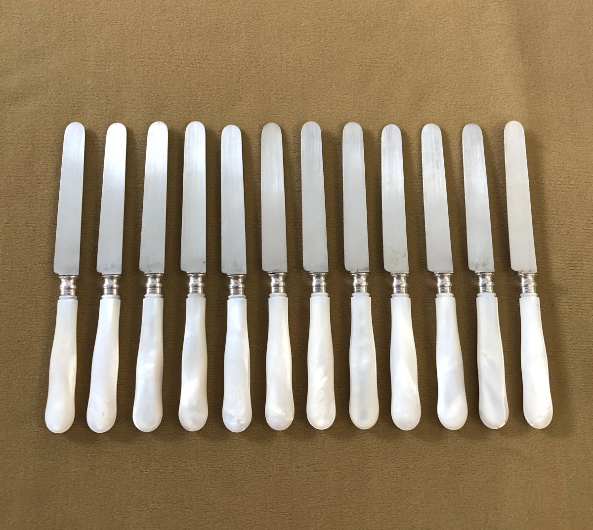 12 Fruit Knives, Solid Silver Blades Minerve Mother-of-pearl Handles-photo-4