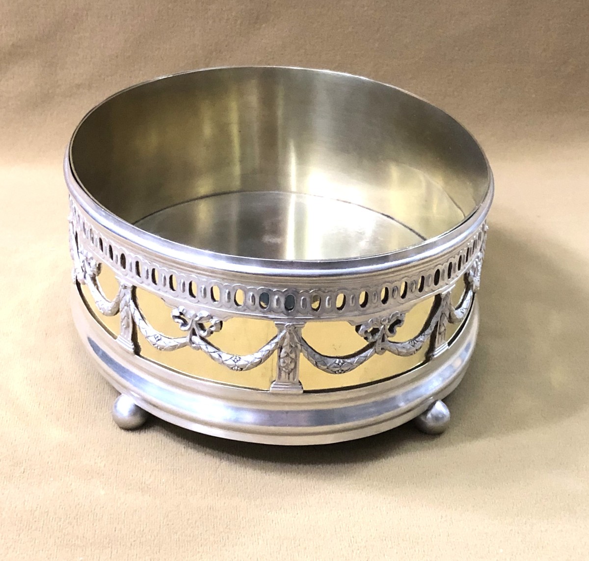 FOUQUET LAPAR-  jardinière de table en argent massif MINERVE décor LOUIS XVI-photo-4