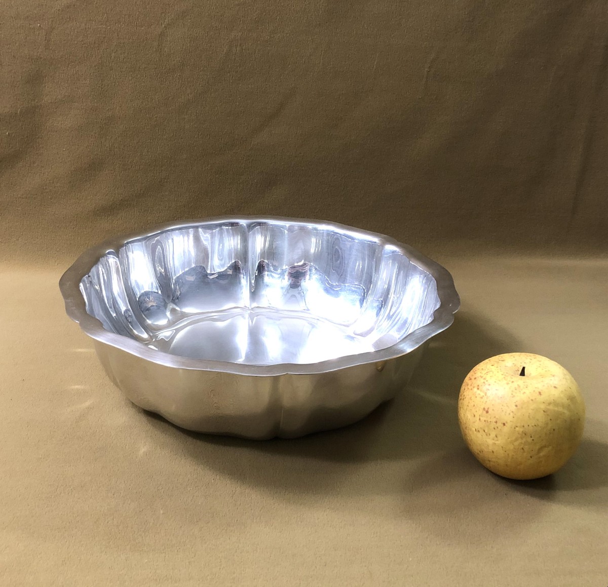 Minerve Solid Silver Salad Bowl / Vegetable Bowl, Model With Scalloped Edge.-photo-3