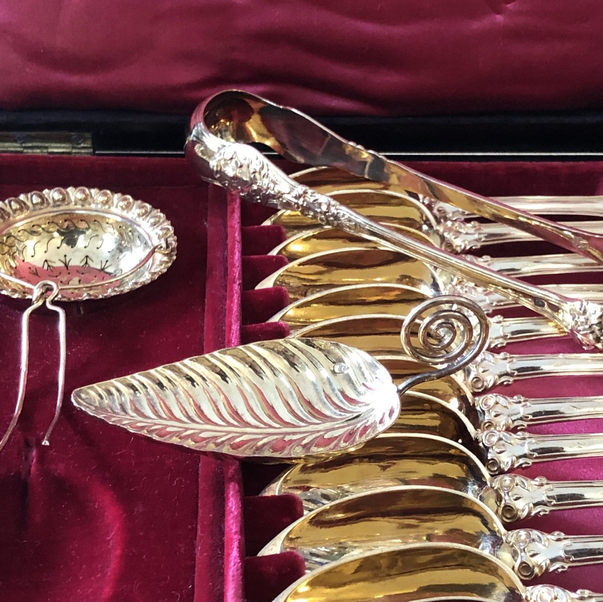 service à thé en vermeil MINERVE - coffret en marqueterie BOULLE-photo-4