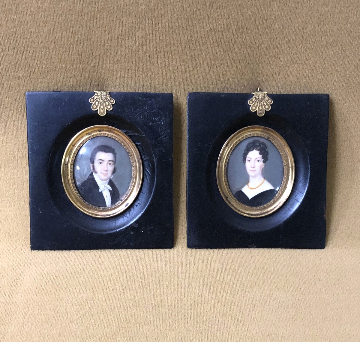Antique Pair Of Framed Portraits / Painted Miniatures From The 19th Century