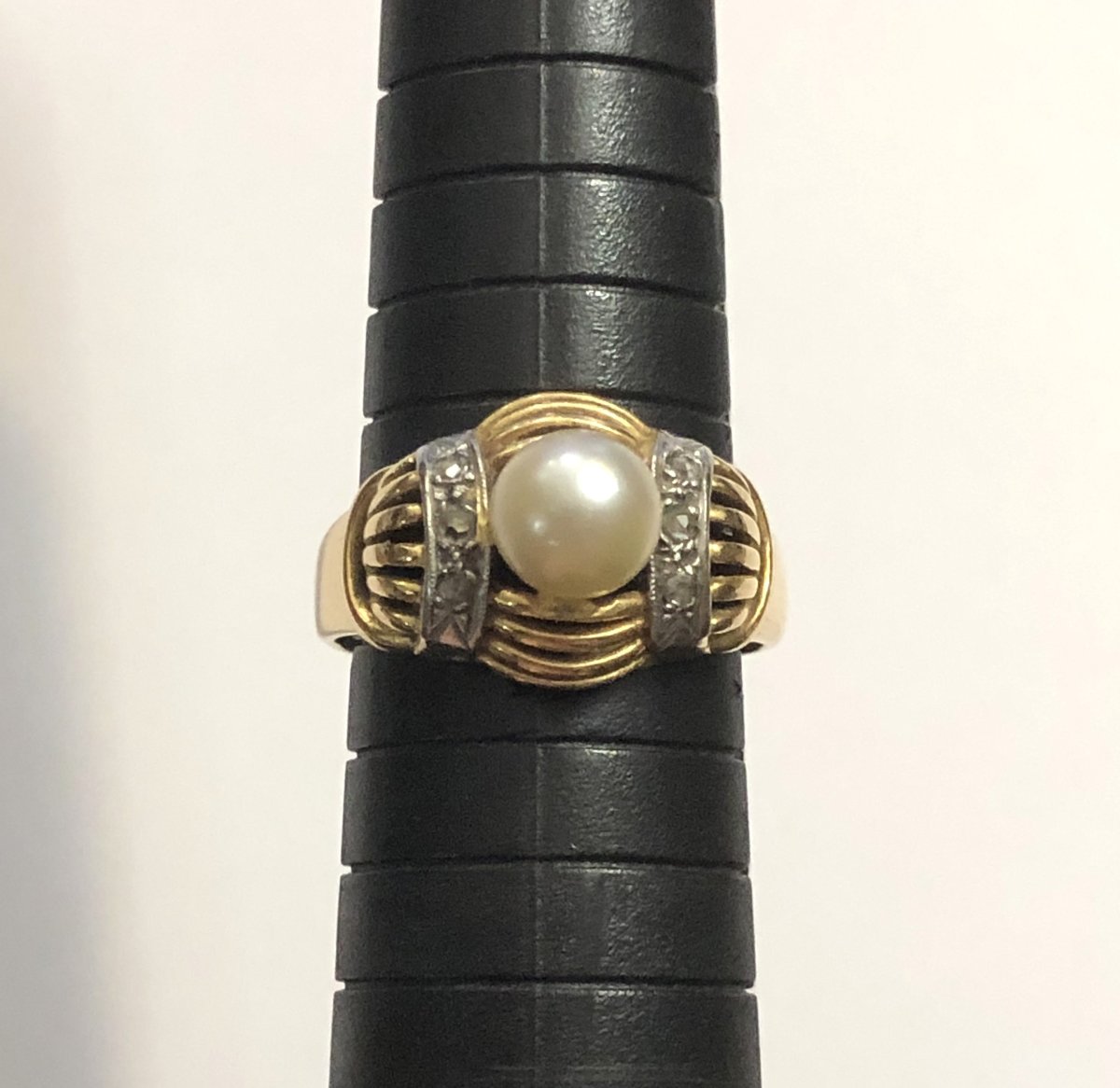 Antique Jewelry - 18-carat Gold Art Deco Ring Set With A Cultured Pearl - Size 56-photo-5