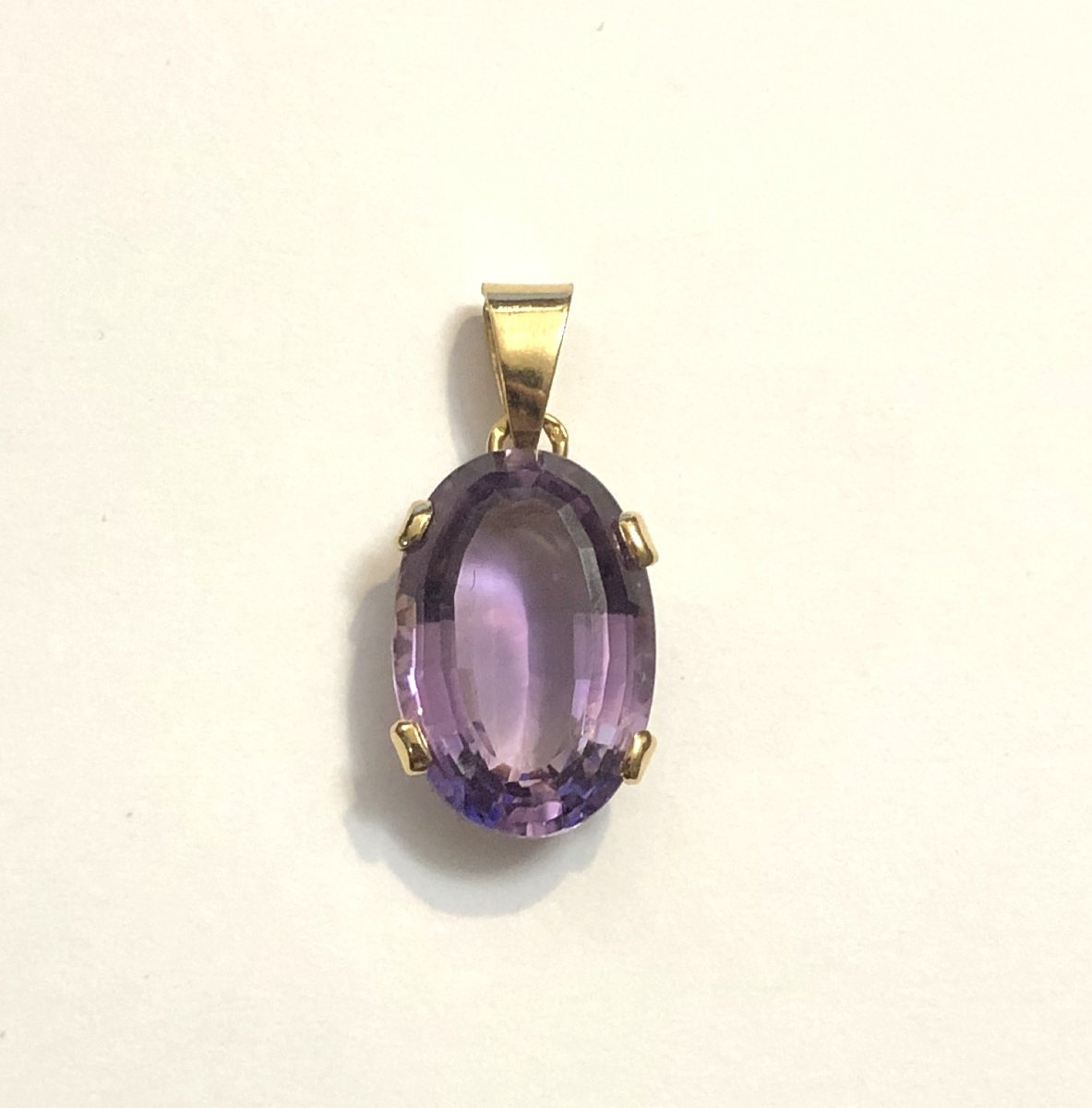 Jewelry - 18-carat Gold Pendant Set With A Beautiful Cut Amethyst-photo-2