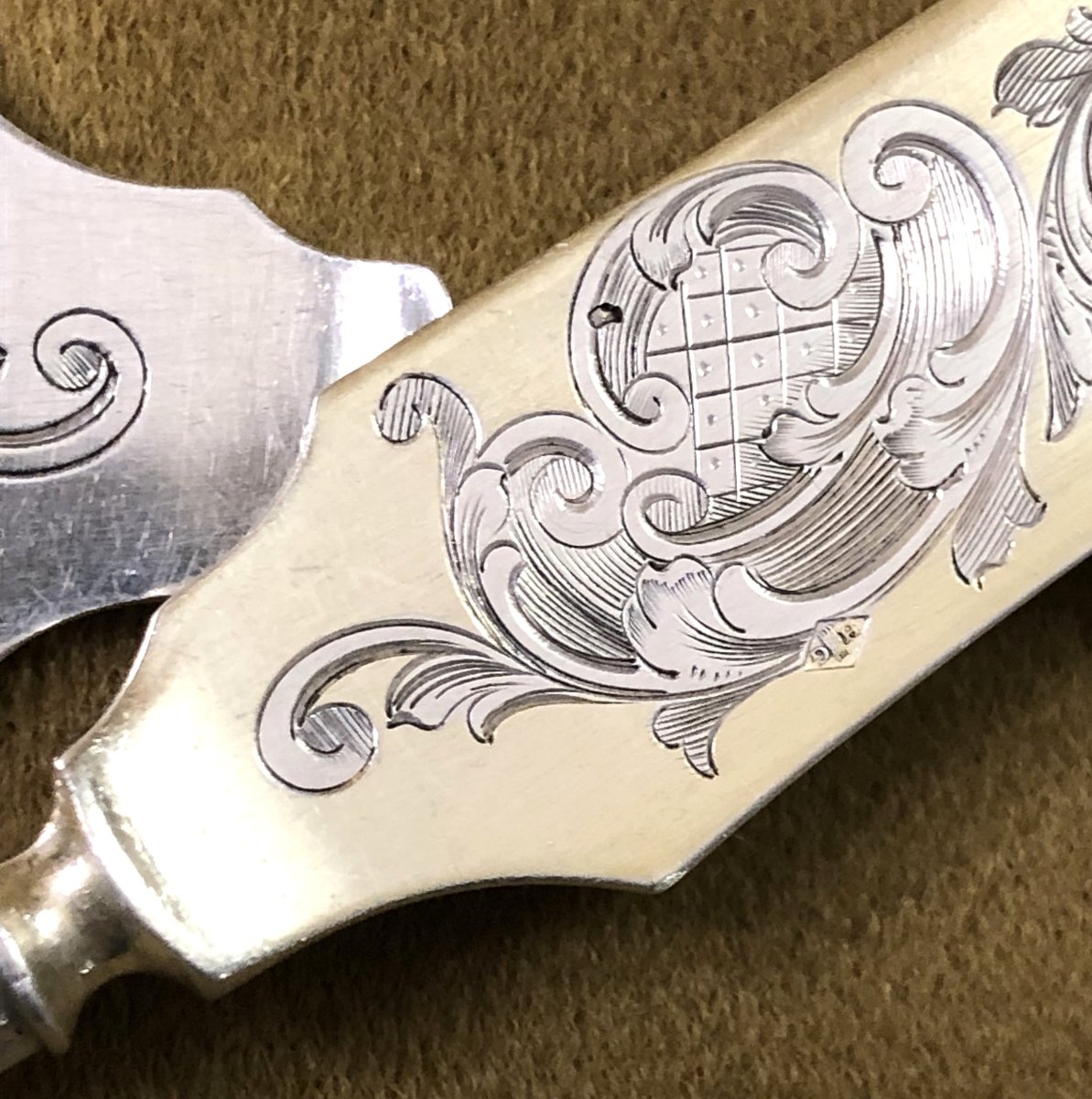 HENRY GABERT - couvert de service à foie en argent massif MINERVE-photo-2