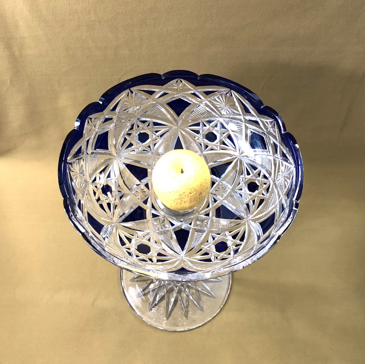 BACCARAT - grande coupe sur pied en cristal overlay doublé bleu 34 cm-photo-3