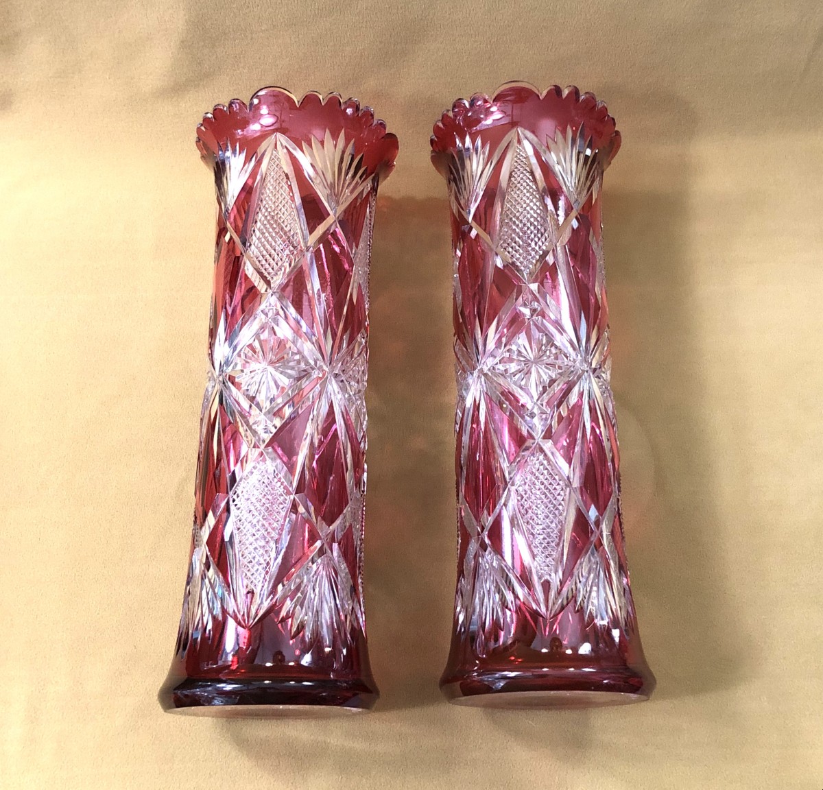 BACCARAT - paire de vases rouleau en cristal overlay doublé rouge 34,5 cm-photo-4