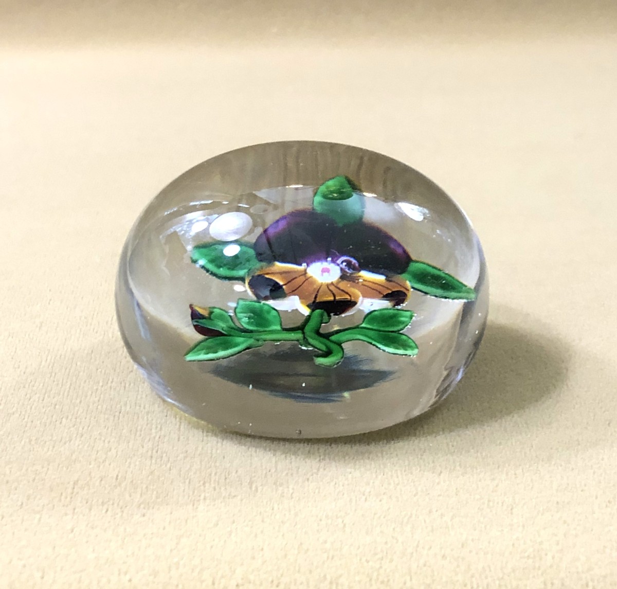 Baccarat - Antique Crystal Paperweight / Sulphide With Pansy Decoration-photo-3