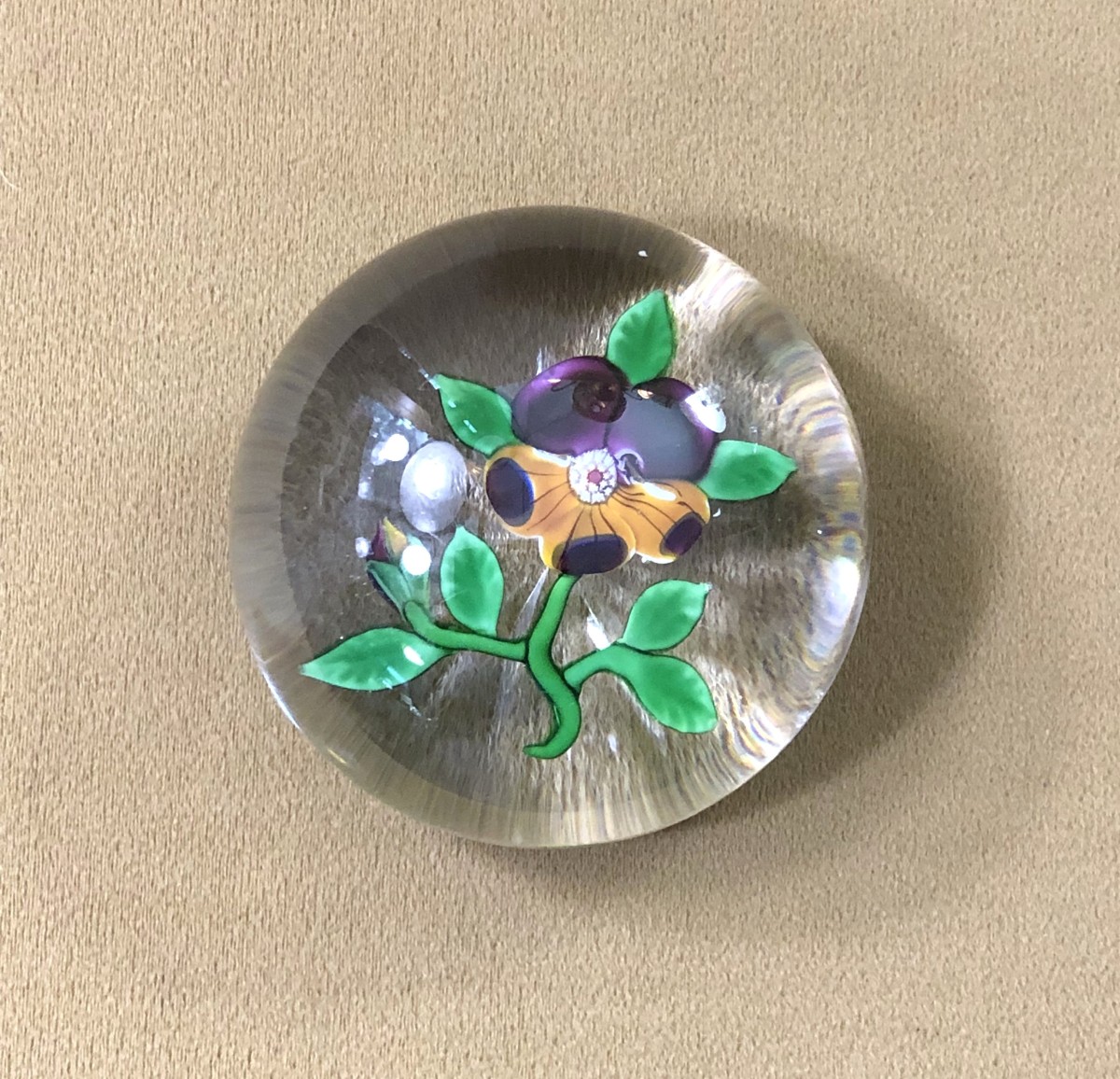Baccarat - Antique Crystal Paperweight / Sulphide With Pansy Decoration-photo-1