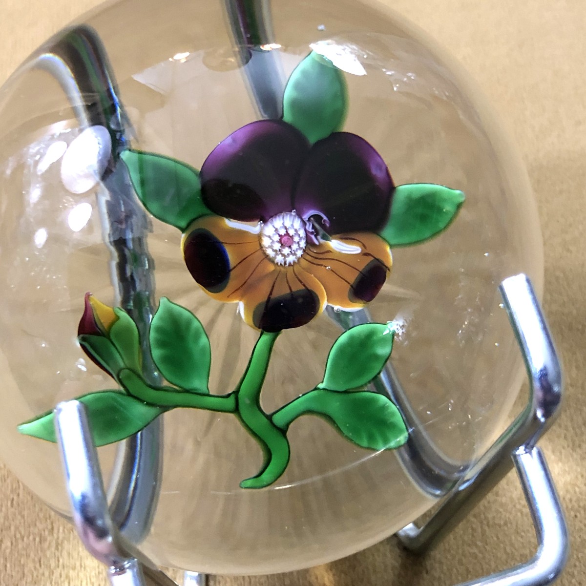 Baccarat - Antique Crystal Paperweight / Sulphide With Pansy Decoration-photo-2