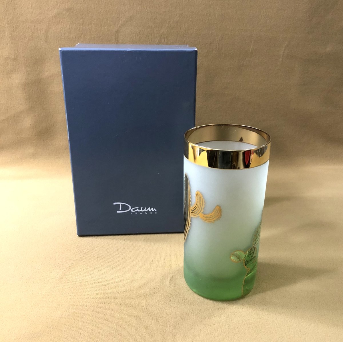 Cactus Crystal Glass/mug, Signed Daum France By Hilton Mac Connico-photo-1