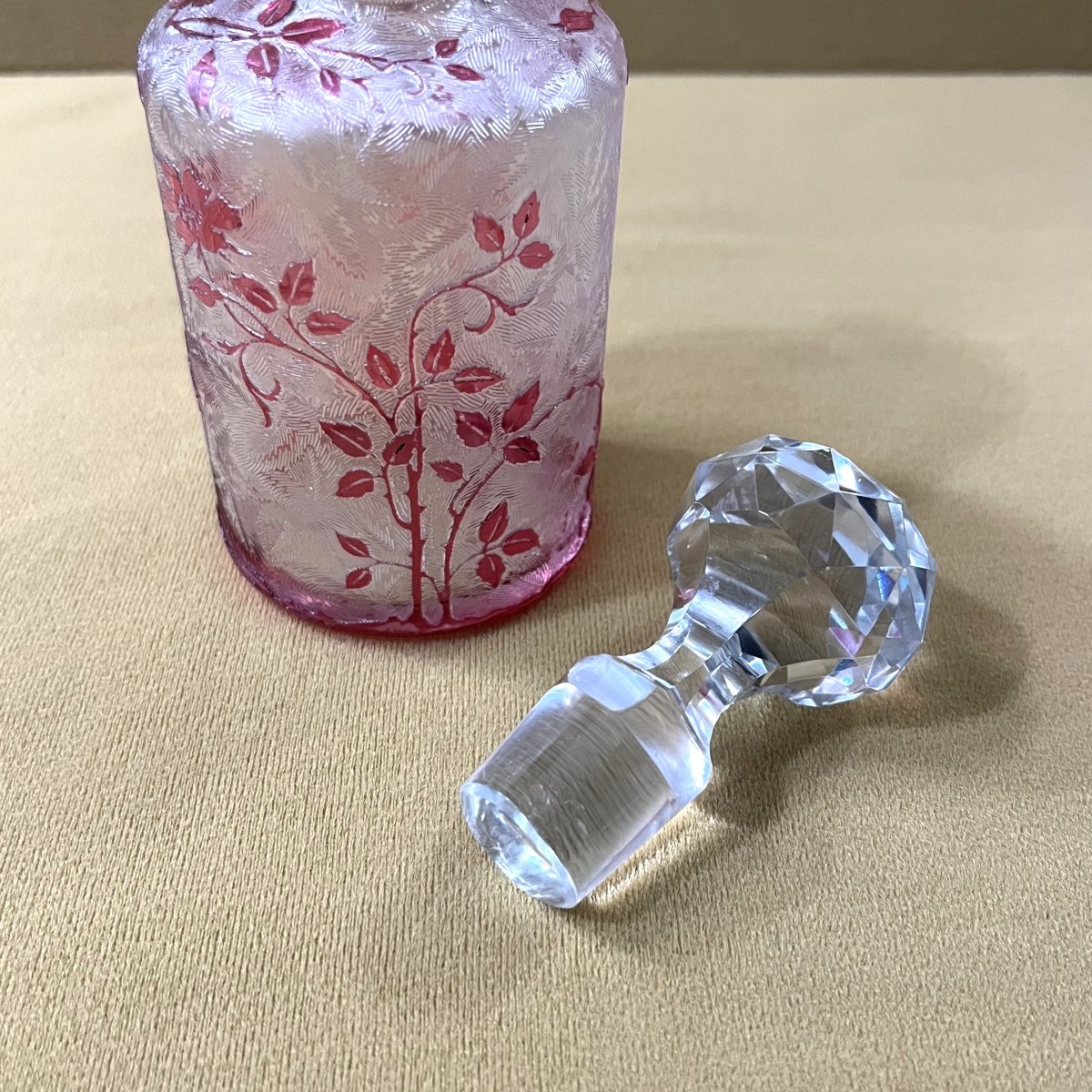 Baccarat - Old Crystal Perfume Bottle Model Eglantier-photo-2