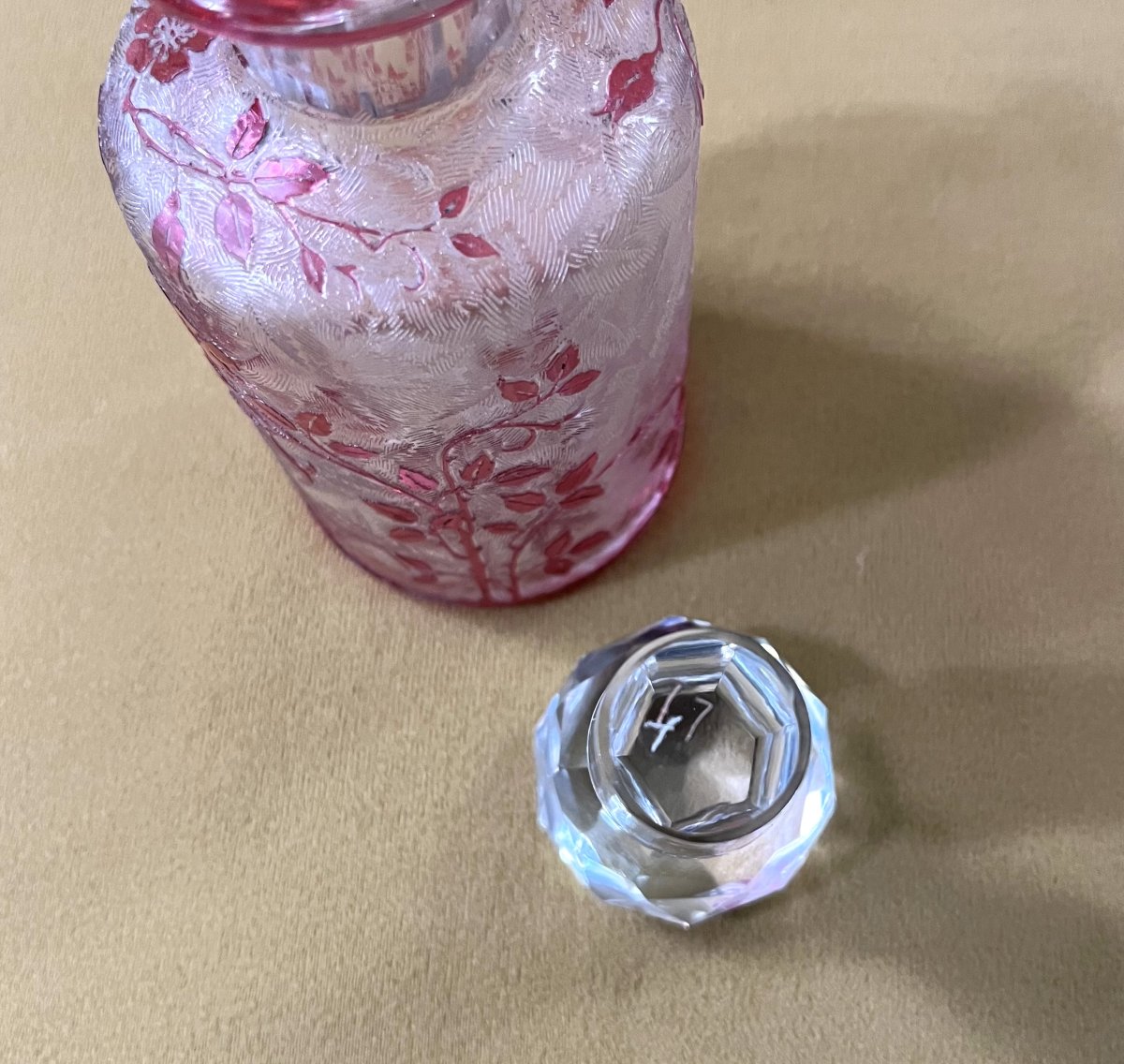 Baccarat - Old Crystal Perfume Bottle Model Eglantier-photo-3