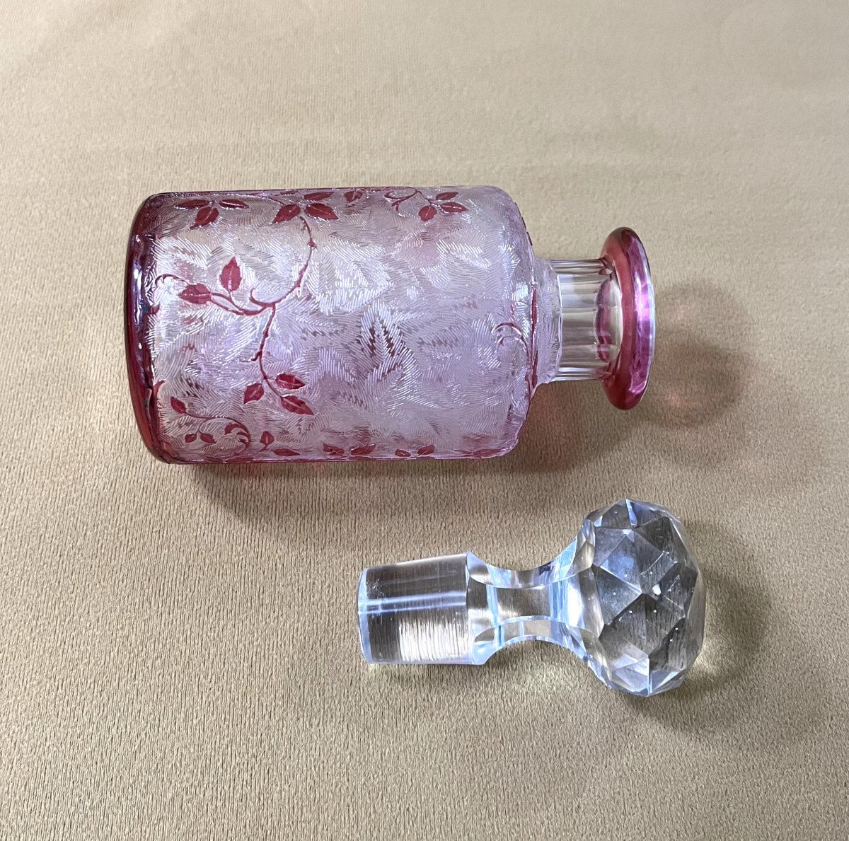 Baccarat - Old Crystal Perfume Bottle Model Eglantier-photo-4