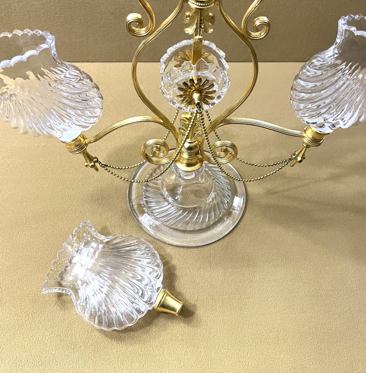 Antique Centerpiece With Three Crystal And Gilt Bronze Flower Holders, 19th Century-photo-3