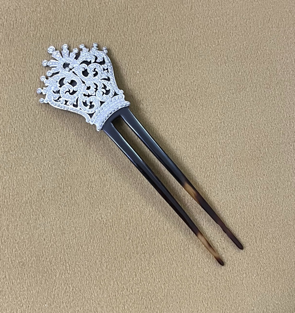 ancien peigne à chignon / cheveux en écaille et argent massif, époque Napoléon III