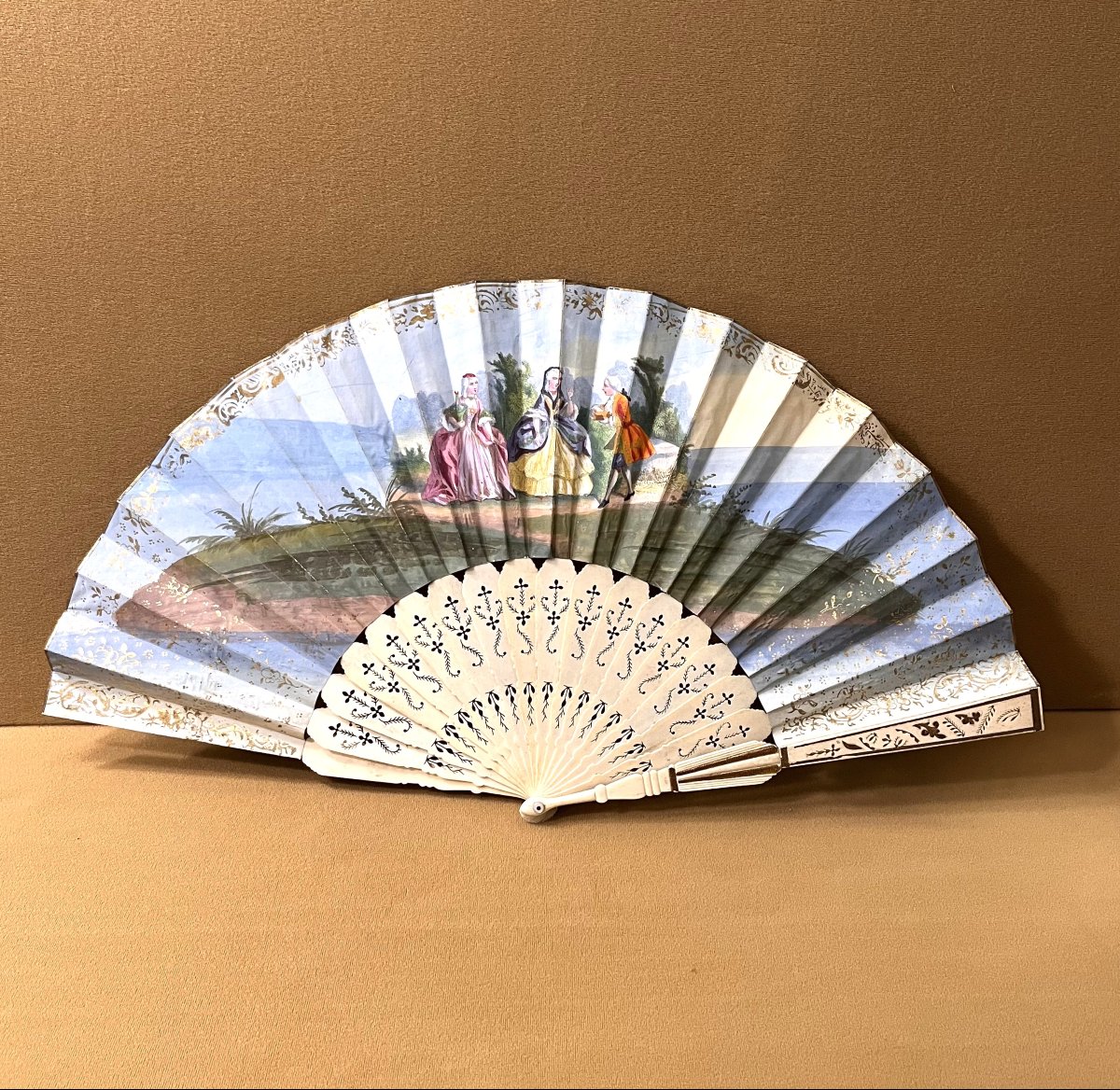 Antique Wallpaper Fan, Openwork And Gilded Bone Frame, 18th Century-photo-3