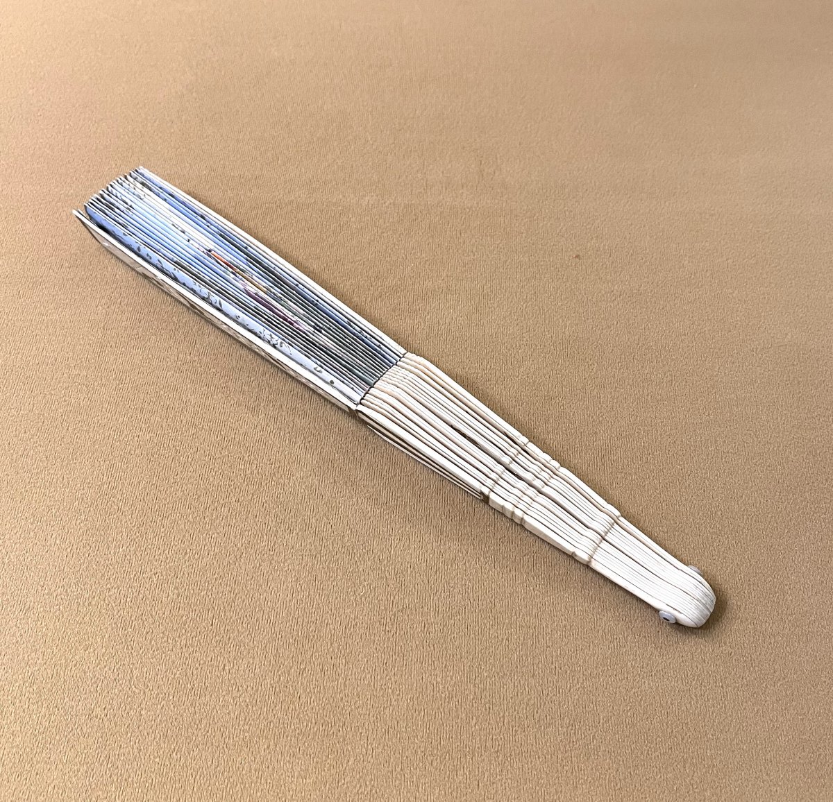 Antique Wallpaper Fan, Openwork And Gilded Bone Frame, 18th Century-photo-6