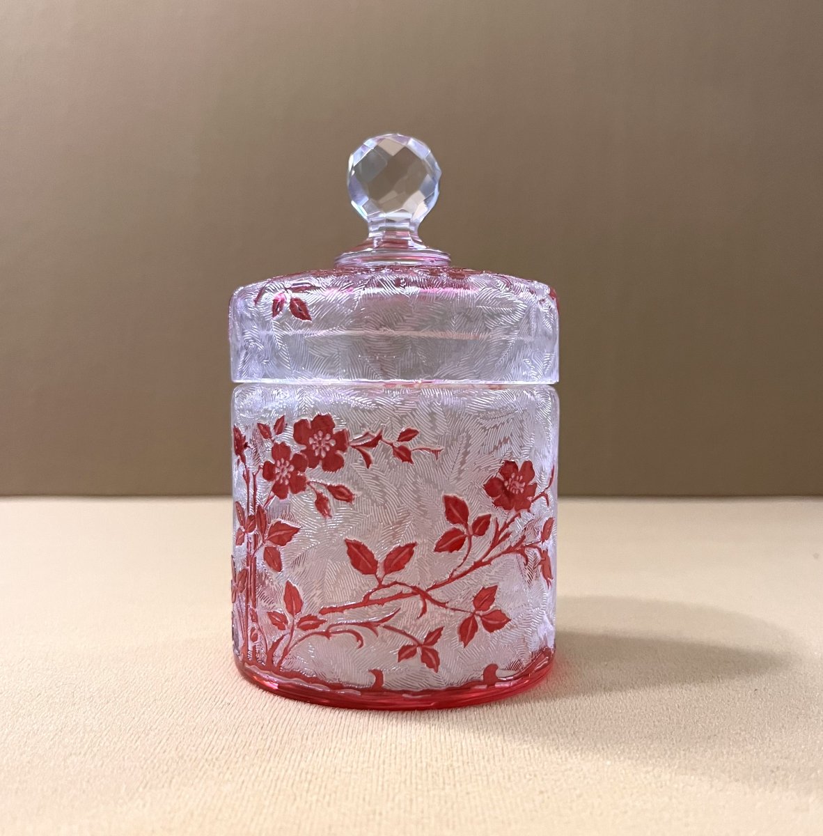 Baccarat - Acid-etched Crystal Powder Box, Eglantier Pattern-photo-3